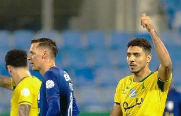 الدوسري أساسي وموقف محمد شريف، التشكيل المتوقع لمباراة الهلال والخليج